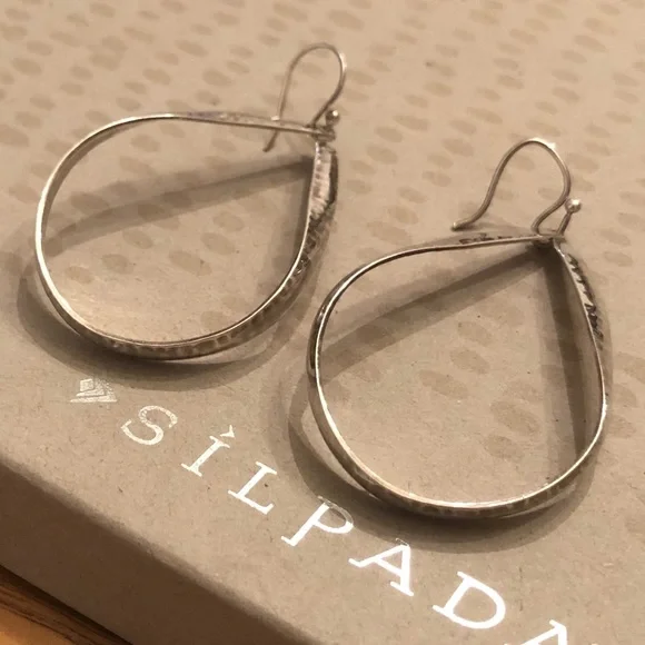 Silpada Hammered Sterling Silver Do The Twist Large Teardrop Earrings W3068